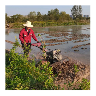 75 kg Nouveau modèle de cultivateurs compacts à quatre roues motrices à transmission intégrale