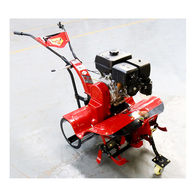 4 kW Tiller rotatif à quatre roues motrices Mini Power Cultivator pour le labourage agricole