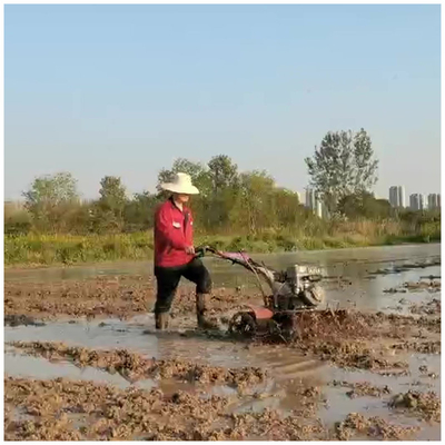 Largeur réglable 45-85cm 4KM/h Vitesse de travail Cultivateur de labourage pour le travail agricole
