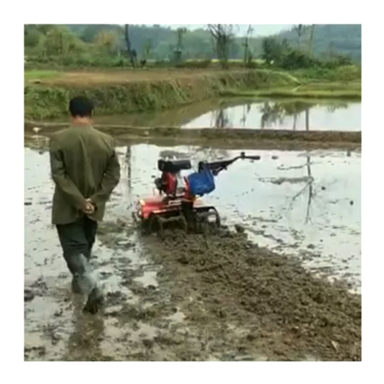 Vitesse de travail 4KM/H Commencez manuellement cultivateur manuel pour le travail agricole et de jardinage pratique