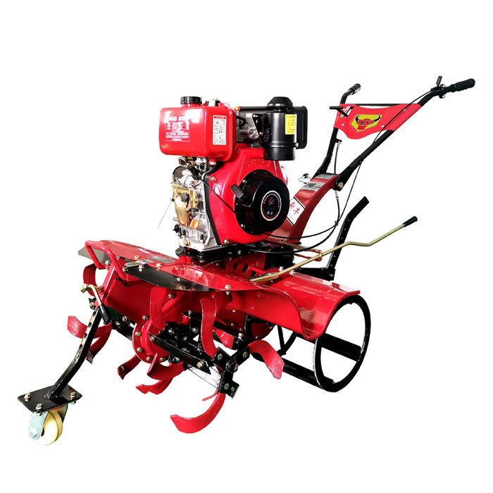 Puissant moteur diesel 186F à quatre roues motrices Mini Power Tiller Cultivator pour le marché
